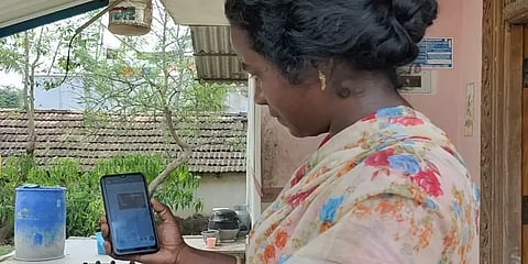 “உங்களுக்கு பரிசு வந்திருக்கு; அத வாங்கணும்னா..”-இணைய மோசடியில் ரூ.12 லட்சத்தை இழந்த பெண்!