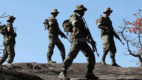 ராணுவ வீரர்கள்