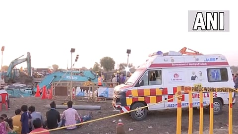 மீட்கப்பட்ட குழந்தை