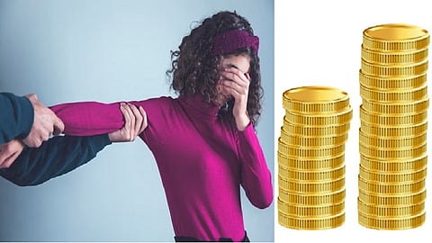 womens attack, gold coin