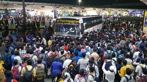 7 லட்சம் பேர் பயணம்