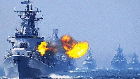 6 போர் கப்பல்கள்