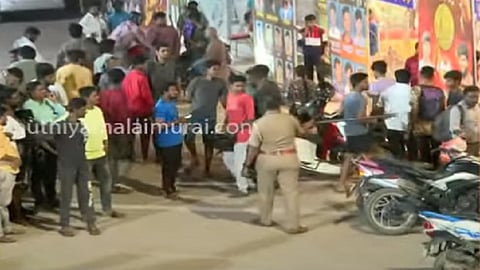 விஜய் ரசிகர்கள்