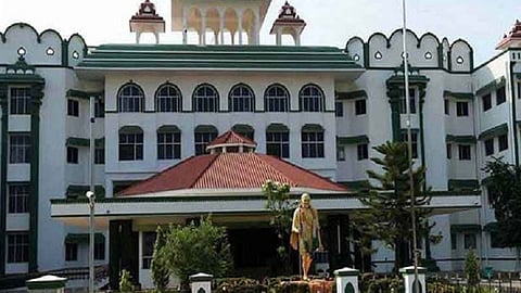 மதுரை உயர்நீதிமன்றம்