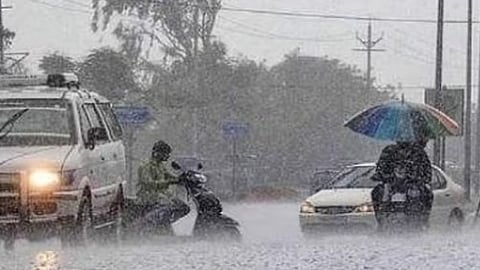 பள்ளிகளுக்கு விடுமுறை