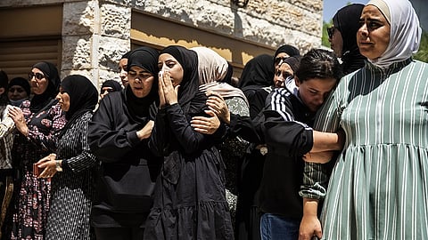 பாதிக்கப்படும் பெண்கள்