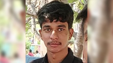 உயிரிழந்த மாணவர்