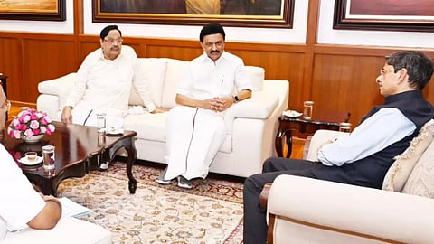 ஆளுநர் ஆர்.என்.ரவியை சந்தித்து பேசிய முதலமைச்சர் மு.க.ஸ்டாலின்