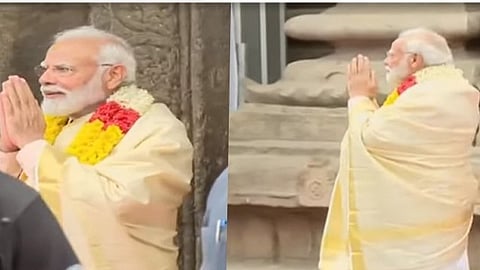 #BREAKING | வழிபாடு நடத்திவிட்டு வெளியே வந்தார் பிரதமர் மோடி