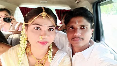 லலித்குமார், சீமா