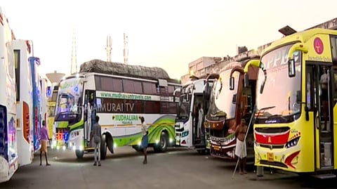 ஆம்னி பேருந்து இயக்கம்