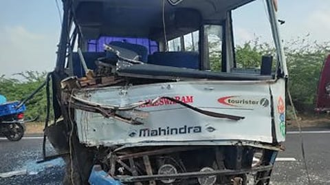 தனுஷ்கோடியில் விபத்து