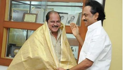 முதல்வருடன் திமுக முன்னாள் சட்டமன்ற உறுப்பினர் கு.க. செல்வம்