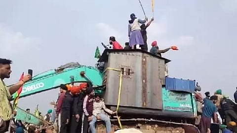 delhi farmers protest