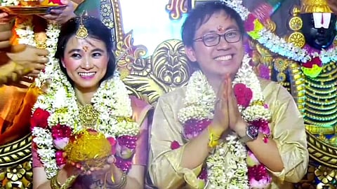 சீர்காழியில் திருமணம் செய்துகொண்ட தைவான் இணையர்