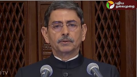 தேசிய கீதம் புறக்கணிப்பு: ஆளுநர் ரவி