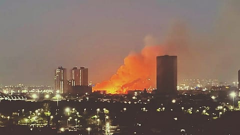 நொய்டாவில் ஏற்பட்ட தீ