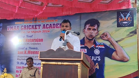 கிரிக்கெட் வீரர் நடராஜன்