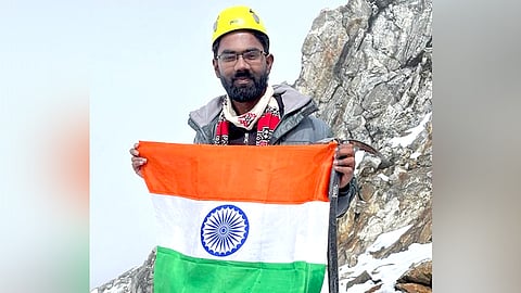 மிதுன்குமார்