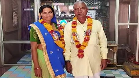 ஷீலா இங்கிள், பலுராம் பக்கிரி