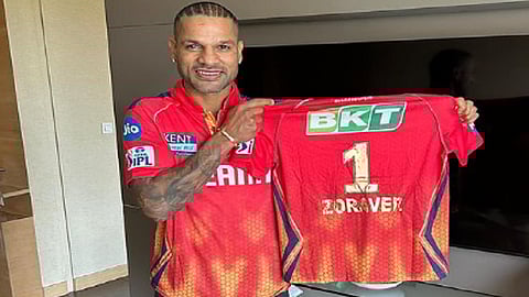 ஷிகர் தவான்