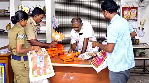 T shirt, sarees seized