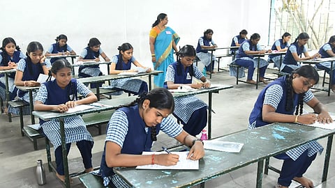 பிளஸ் 2 பொதுத்தேர்வு அட்டவணை