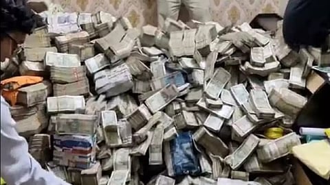 ஜார்க்கண்ட் - பணம் பறிமுதல்