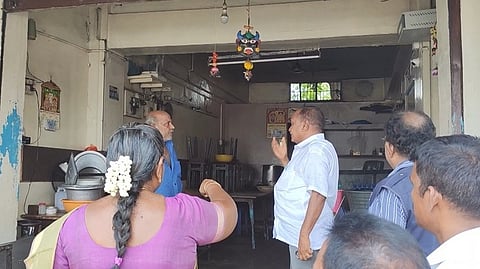 அதிகாரிகள் சோதனை