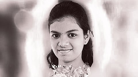 உயிரிழந்த மாணவி