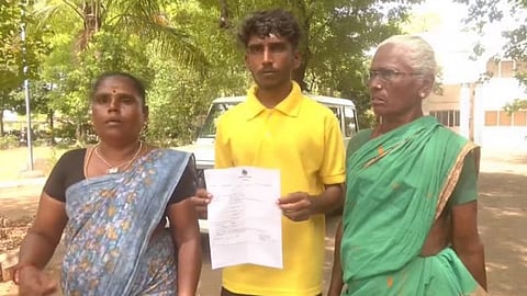 பாதிக்கப்பட்டவர்கள்