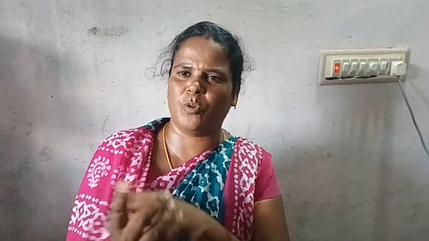 சத்துணவு சமையலர்