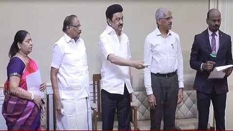 புதிய மாநகராட்சிகளை முதல்வர் தொடங்கி வைத்தார்