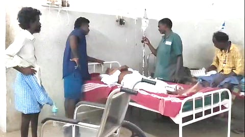 குளுக்கோஸ் ஏற்றிய தூய்மை பணியாளர்