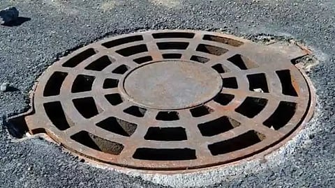 மேன்ஹோல்