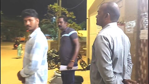 போலி மருத்துவர்கள் கைது