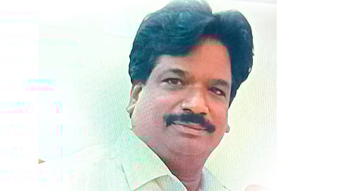 கைது செய்யப்பட்ட தலைமையாசிரியர்