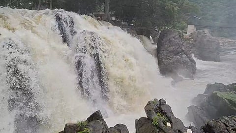 காவிரி ஆற்றில் நீர்வரத்து அதிகரிப்பு