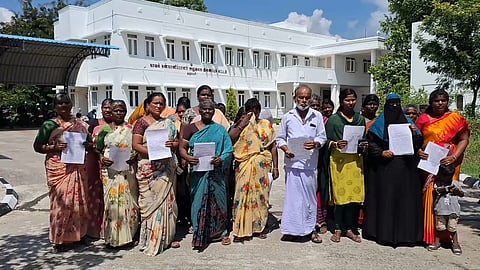 எஸ்பி அலுவலகத்தில் பெண்கள் புகார்