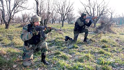 இந்தியராணுவத்தினர்