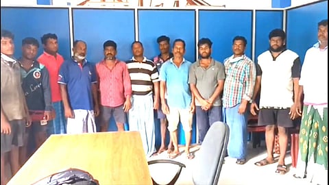 நாகை மீனவர்கள் 12 பேர் நிபந்தனைகளுடன் விடுதலை