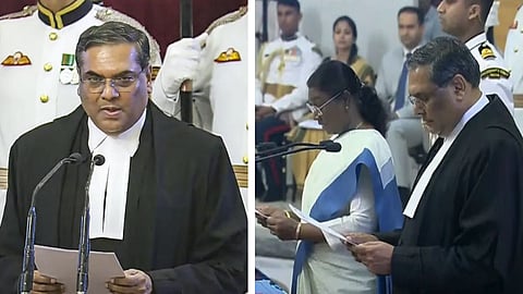 உச்சநீதிமன்றத்தின் புதிய தலைமை நீதிபதியாக பதவியேற்றார் சஞ்சீவ் கன்னா