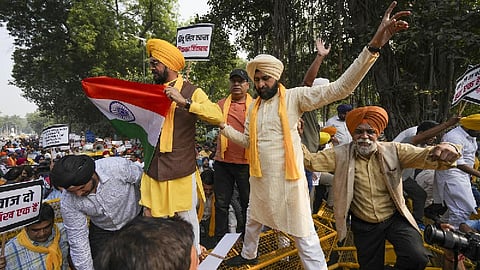 கடனாவில் இந்தியர்கள்