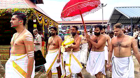 சபரிமலை ஐயப்பன்