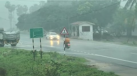 பாம்பனில் மேகவெடிப்பு