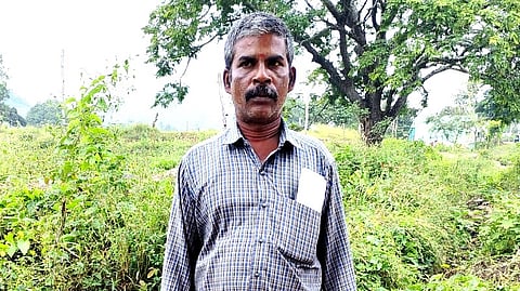 பாறைகளை உடைத்த நபர் கைது