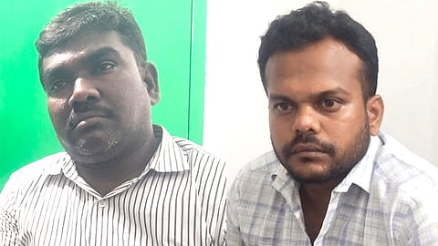 துணை வட்டாட்சியர் உள்ளிட்ட இருவர் கைது