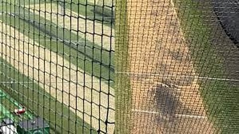 ஆடுகளம்