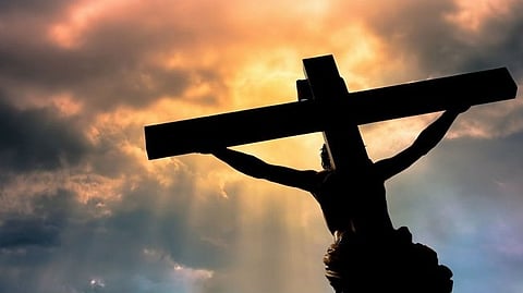 சிலுவையில் அறைதல்