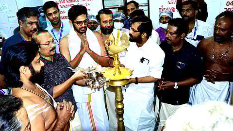 சபரிமலை ஐயப்பனுக்கு "சத்யா" விருந்து